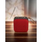 Erdineks Askılı ve Kumaş Tasarımlı Mini Bluetooth Hoparlör - 5W Güçlü Ses, Şarjlı Taşınabilir Kompakt Ses Sistemi - Kırmızı