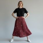 Eren Style Deri Görünümlü Kelebek ve Taş Detaylı Pileli Pamuklu Dokuma Viskon 4 Mevsim Etek(95 Cm)-(38-50) - Bordo - Standart