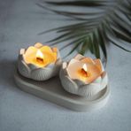 Ersustore 2 Adet Soya Mum Beton Ahşap Fitilli Lotus Çiçek Tabak Seti Kokulu Mum Hediyelik Dekoratif