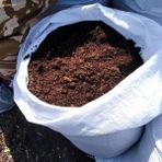 Eryiğit GÜBRE Yanmiş Koyun Keçi Organik Doğal Hayvan Gübre Bahçe Çiçek Bitki sebze öze paket 40 litre 15-20 kğ arası gelmektedir