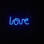 Esled Neon Yazı Love LED Neon