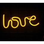Esled Neon Yazı Love LED
