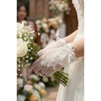 ESPEREST Isabella Siyah Dantel Tüylü İnci Detaylı Abiye Eldiven