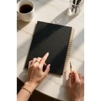 Esranın Dünyası Fark Tanıtım Çizgisiz Spiralli Not Defteri, A4 Boyut (21X29,7 Cm), 120 Yaprak (240 Sayfa), 90GR. Ivory Kağıt, Ofis Için Ideal (Siyah) - 41 Delft Blue