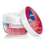 Esranın Dünyası Yaşlanma Karşıtı Yüz Kremi - 24 Saat Nemlendirici, Uv Koruması ile 100 ml