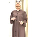 ESRANUR DÜĞMELİ ROBALI EXTRA BOL TESETTÜRE UYGUN KESİM REGLAN KOL FERACE