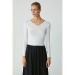 Ethiquet Gıllıs Kadın Regular Fit Normal Kalıp Pamuklu V Yakalı Sıfır Kol Basic Beyaz Bluz - XL