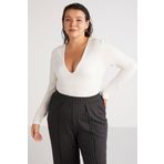 ETHIQUET Marjabb Kadın Slim Fit Dar Kesim Vücudu Tamamen Saran Çıtçıtlı V Yakalı Ekru Büyük Beden Bluz