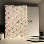 Etoiles Legend Kiraz Desenli Laptop Çantası - 15:16 inç