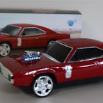 Everton Rt-1959 Kırmızı Arabalı Bluetooth Fm-Usb-Tf-Aux Şarjlı Nostaljik Radyo