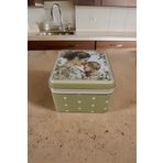 EVLE Canım Annem Desenli Kare Metal Saklama Kabı 15.8 x 15.8 x 8.7 cm, 2.2 lt