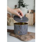 EVLE-Metal Çok Amaçlı Dokulu Saklama Kabı, Dekoratif Saklama Kutusu 14 Cm, Terrazo (Terrazzo Brown)