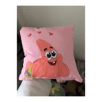 facnspt Patrick Yıldız Desenli Dekoratif Yastık – Pembe Peluş Kare Yastık