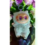FAMEMUS ACCESSORY 0040961 Labubu Peluş Oyuncak Ve Anahtarlık 17 Cm (Görseldeki Ürün Birebir Gelmektedir.)