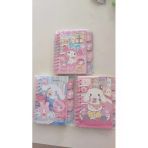 Famemus Accessory Telli Ve Ayraçlı Çizgili 100 Yaprak 12*10 Boyutunda Defter 1 Adet