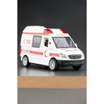 Famous Ambulans Oyuncak Araba Açılır Bagaj ve Kapılar 1:32 Ölçek Işıklı Sesli Çek Bırak Özellikli - Renkli