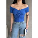 Fav Style Kadın Kısa Kollu Kayık Yaka Çiçek Detaylı Crop Bluz Saks Mavi