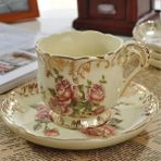 Fincan Çanak Pastoral Gül Kemik Çini Çay Bardağı Tabağı Kaşık Seti Avrupa Porselen Kahve 200 ml Kupa Tepsisi Cafe Bardak Parti Drinkware (Yurt Dışından) - 1 Adet - Renkli - 1 lt