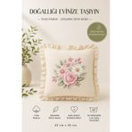 Fırfırlı Çiçek Desenli Dekoratif Kırlent Kılıfı %100 Pamuk Organik Boya Baskılı 45x45 Cm Bej