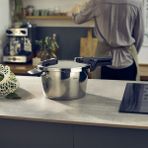Fissler Vitaquick Elemental Düdüklü Tencere 4,5 Litre Buhar Aparatlı - Gümüş