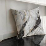 Flamenco Tekstil Siyah Gri Mermer Tasarımlı Dijital Baskılı Kırlent Kılıfı - 45 x 45 cm