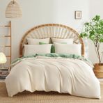 Flanel Nevresim Takımı 140x200 cm Tek Yetişkin Kışlık Yatak Kremi Beyaz Yeşil Meyve Temalı Ultra Yumuşak Kadife Fermuarlı Kapatma 1 Yastık Kılıfı İçerir 65x65 cm
