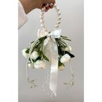 florista atelier Şakayık çanta gelin buketi sarkıntılı gelin çiçeği