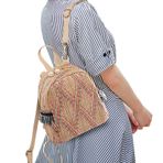 FNKDOR Kadın Sırt Çantası Küçük Boho Çim Dokuma Görünümlü Boncuklu Püsküllü Seyahat Sırt Çantası 7.08×5.9×3.93 inç, Kırmızı, Ölçü Birimi