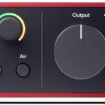 Focusrite Scarlett Solo Gen 4 Ses Kartı: Gitarist, Vokalist veya Prodüktör İçin USB Audio Arayüzü, Stüdyo Kalitesinde Kayıt ve Kayıt Yapmanız İçin Gerekli Tüm Yazılımlar