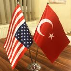 Fors Bayrak Amerika - Türkiye Masa Bayrağı Krom Direkli İkili Bayrak