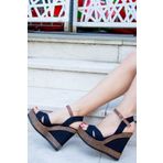 Fox Shoes 9674070905 Siyah Keten Dolgu Topuklu Ayakkabı