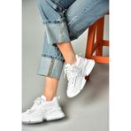 Fox Shoes S973602404 Beyaz Kumaş Kalın Tabanlı Kadın Spor Ayakkabı