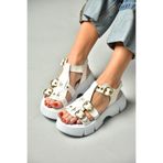 Fox Shoes S973966209 Kalın Tabanlı Beyaz Suni Deri Kadın Sandalet