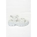 Fox Shoes S973981209 Kalın Tabanlı Beyaz Suni Deri Kadın Sandalet