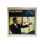 Frank Sinatra Strangers In The Night Lp Plak (Orijinal 1966 Dönem İngiltere Baskı)