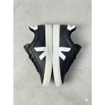 Friend & Trend Kadın Spor Ayakkabı Logo Detay Bağcıklı Sneaker - Siyah - Beyaz