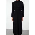 Frm Kadın Moda Şık Tesettür Maxi Boy Dik Yaka Fitted Dantel Detalı Yumuşak Dokulu Triko Elbise, Siyah, M