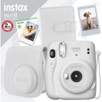 Fujifilm Instax Mini 11 Beyaz Fotoğraf Makinesi ve 10'lu Film Seti ile Kare Albüm Hediye