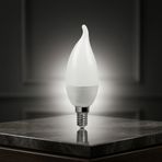 Fujika 5W E14 Duy Mum LED Ampul 380 Lümen Beyaz Işık