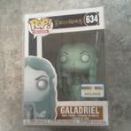 Funko Pop Filmler: Yüzüklerin Efendisi - Tempted Galadriel Tahsil Şekil, Çok renkli"