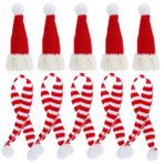 Gadpiparty Mini Yılbaşı Şapkası Eşarp 10 Adet Noel Örgü Santa Şapkaları Örgü Bebek Kapaklar Şeker Kapakları Yılbaşı Ağacı Süsleri Süslemeleri Bardak Şişesi Yemek Masası