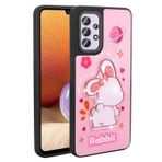 Galaxy A32 4G Kilif Parlayan Kabartmali Ikonik Figurlu Zore Amas Silikon Kapak