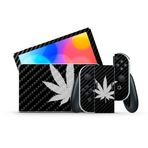 GamesMonkey® - Nintendo Switch ile Uyumlu Cilt - OLED Classic - Mat Vinil HD Mat Yapışkanlı Kapak - Koruyucu Film Çıkartması Ön Panel (Klasik, D037 - Erba Carbon)