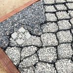 Geogrid Çakıl Sabitleyici Izgara Hdpe Geohücre, Ticari Sınıf Zemin Izgarası 2 Inç Kalınlığında, Yol, Park Yeri, Yürüyüş Yolu ve Erozyon Kontrolü Için%100 Geçirgen Geo Izgara(1x7m/3.28x22.96ft)
