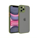 GGM GİYİM & AKSESUAR iPhone 15 Pro ile Uyumlu Arka Kısmı Mat Şeffaf Yapıya Sahip Kenarları Silikon Tpu Malzemeden Üretilmiş Renkli Tuşlara Sahip Kamera Korumalı Transparan Kılıf (Haki)