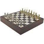 GiftHome Orta Boy Metal İNGİLİZ Satranç Takımı Parlak ve Ceviz Desenli Sandıklı MDF Tahtası(36X36X6 cm.)