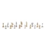 GiftHome Orta Boy Metal Roma Satranç Taşı Parlak