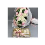 gifthomeshop İsteme Çiçeği ve Çikolatası - Lila-Beyaz Gül Buketi ve Gümüş Çikolata Kutusu