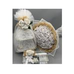 gifthomeshop Kız İsteme Çiçeği ve Çikolatası Beyaz Gül Buketi ve Çikolata Kutusu 3'lü Set