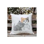 giftkonsept Sevimli Kedi Dostlar Baskılı Hediyelik Elyaf Saten Dekoratif Yastık, QBY1359